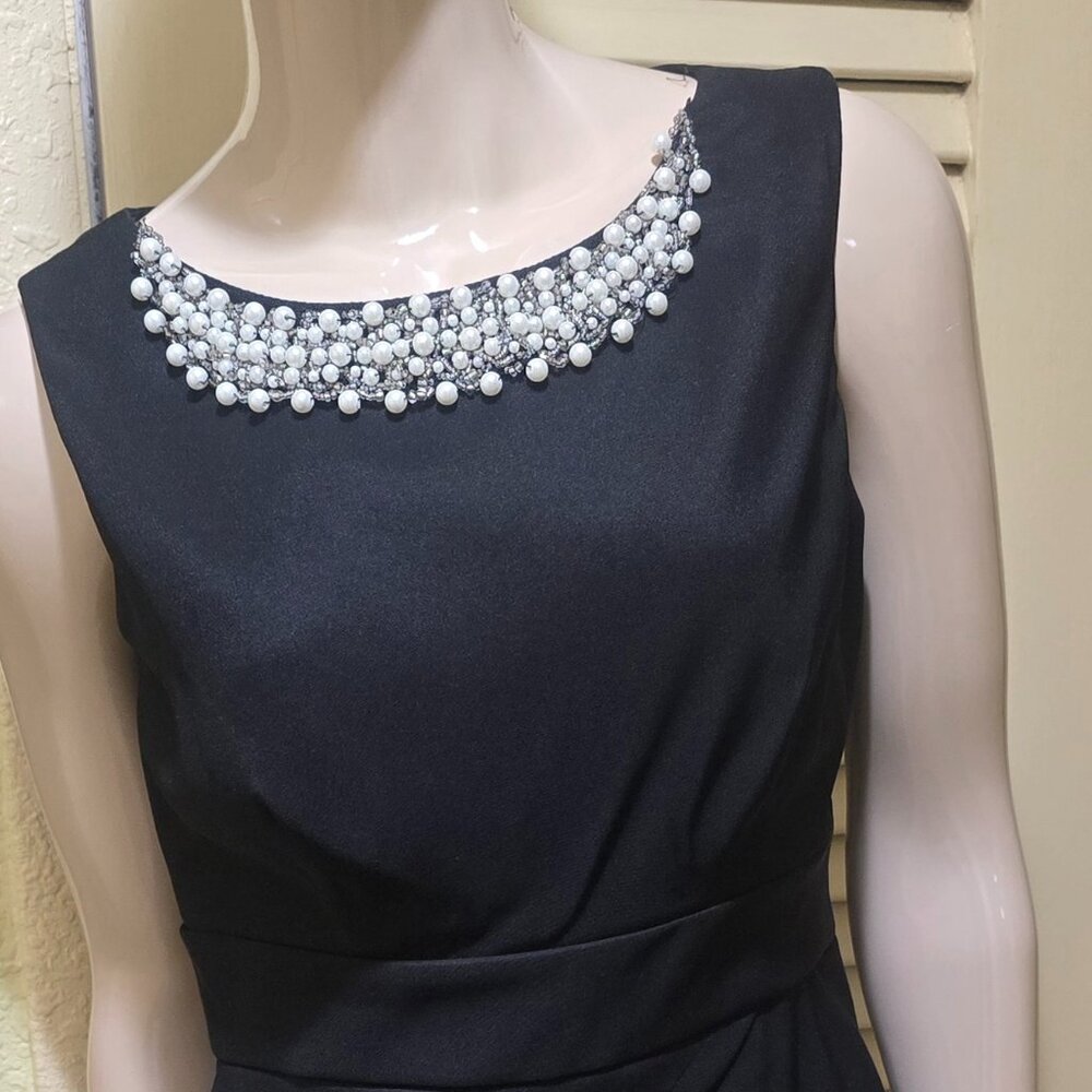 Petit Pearl embellished, black cocktail dress. Connected, size 6 Petit.